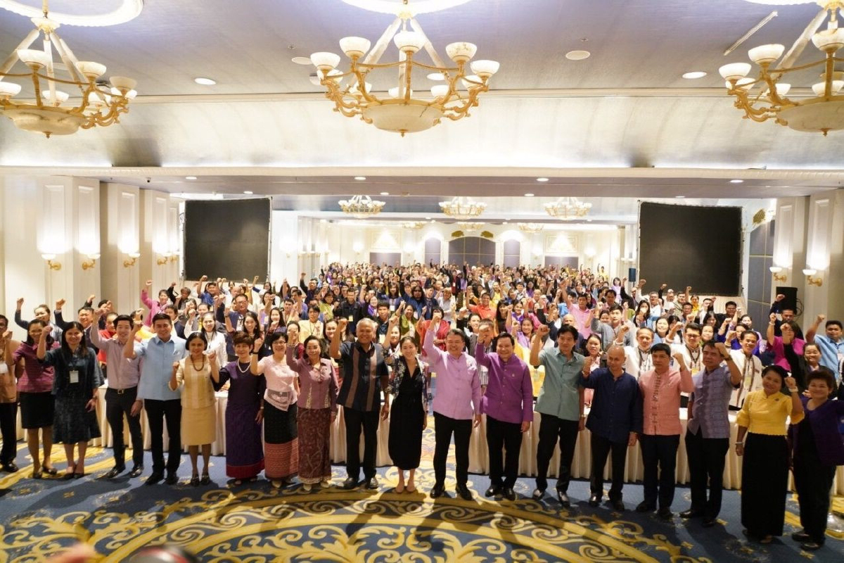 พช. เตรียมเปิดตัว “ชุมชนต้องเที่ยว (Community Tourism : Creative Experience)” 100 ชุมชนนำร่อง พช. เตรียมเปิดตัว “ชุมชนต้องเที่ยว (Community Tourism : Creative Experience)” 100 ชุมชนนำร่อง