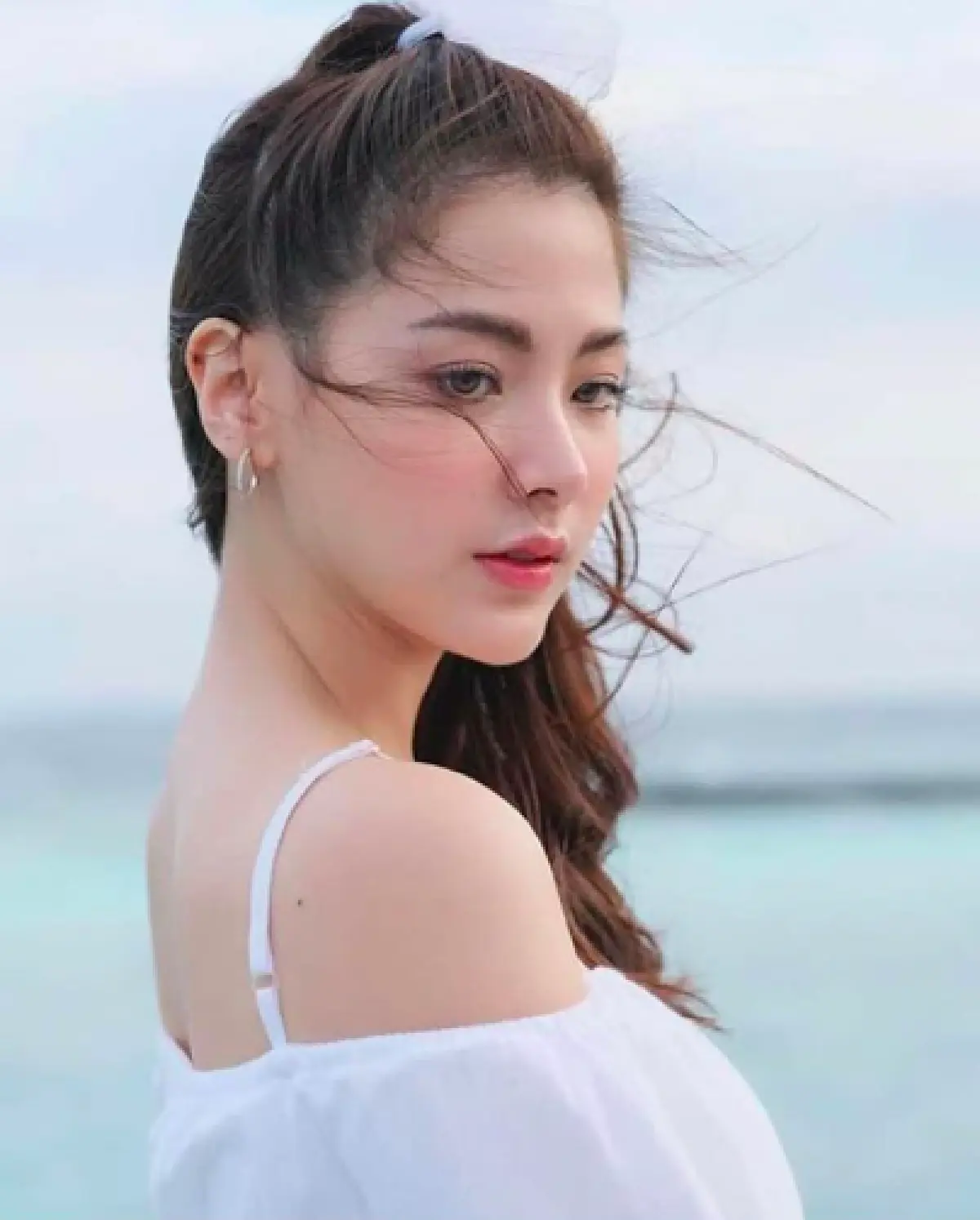 “ใบเฟิร์น พิมพ์ชนก” อวดความสดใส เซ็กซี่เล็กๆ ในทริปมัลดีฟส์