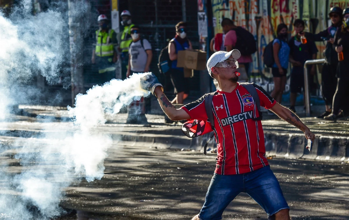 ปีแห่งการประท้วงและการโค่นเผด็จการ มองย้อนความวุ่นวายในปี2019