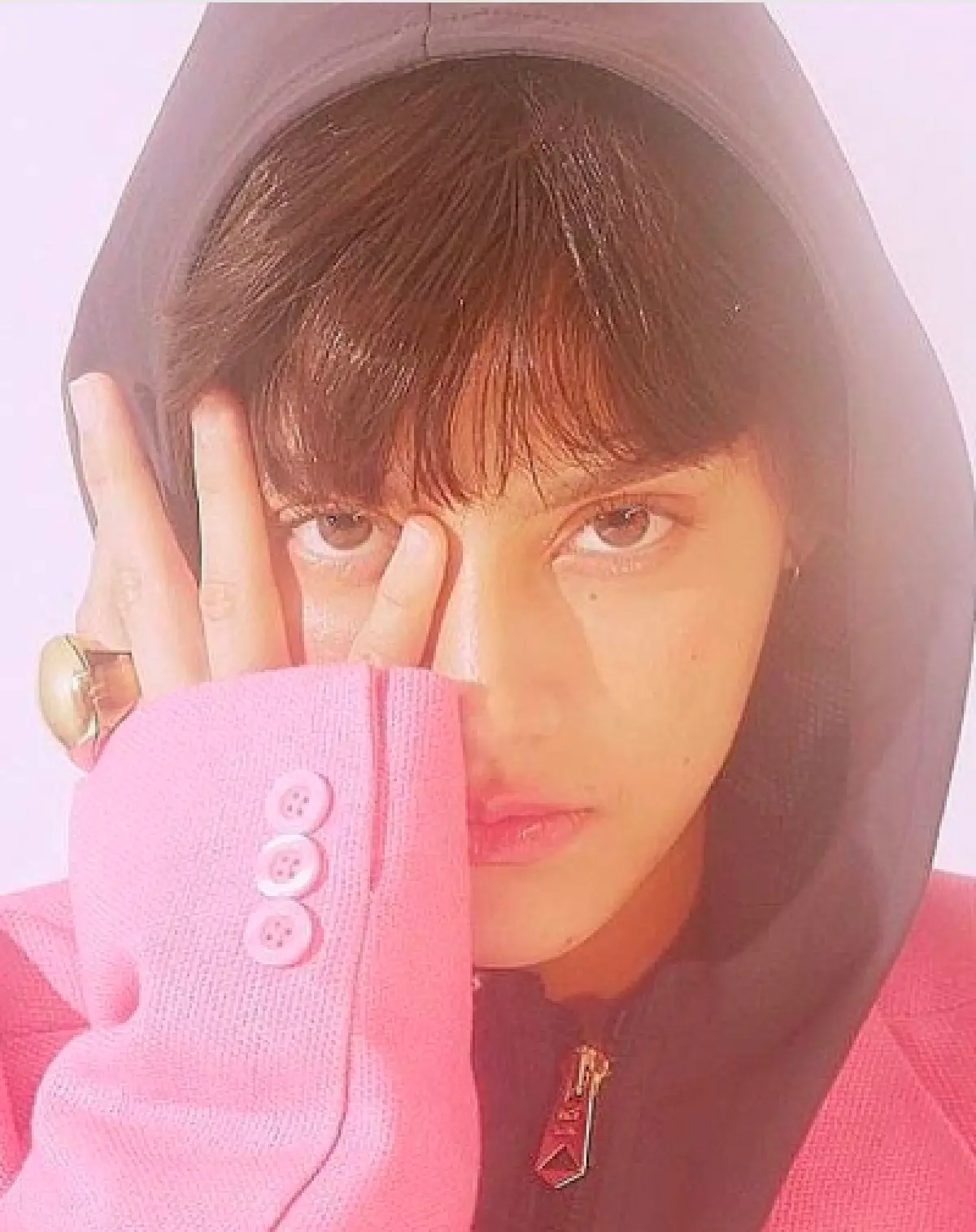 “นิ้ง ชัญญา” สาวสวยมาดเท่ ที่หลายคนต่างลงคะแนนว่ามีความคล้าย “ใหม่ ดาวิกา"