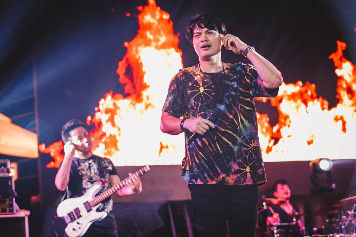 “อีเอฟเอ็ม ชิล ออน เดอะ บีช ครั้งที่ 16”  สนุกส่งท้ายปี เกินคำว่าชิลสุดไปเลย