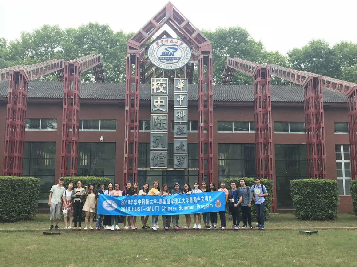 คณะบริหารธุรกิจ มทร.ธัญบุรี จัดหลักสูตร Double Degree สำหรับ ป.ตรี และ MBA ร่วมกับมหาวิทยาลัยในจีนและสหราชอาณาจักร