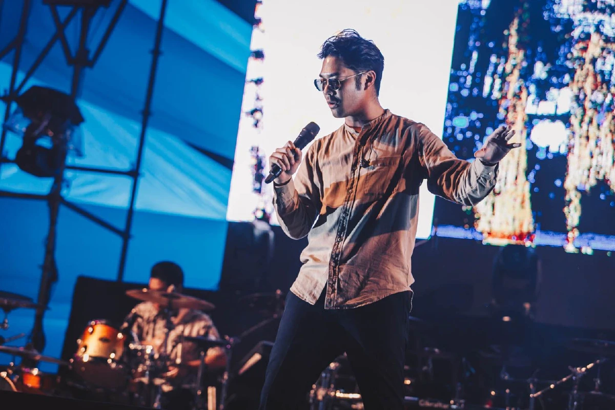 “อีเอฟเอ็ม ชิล ออน เดอะ บีช ครั้งที่ 16”  สนุกส่งท้ายปี เกินคำว่าชิลสุดไปเลย