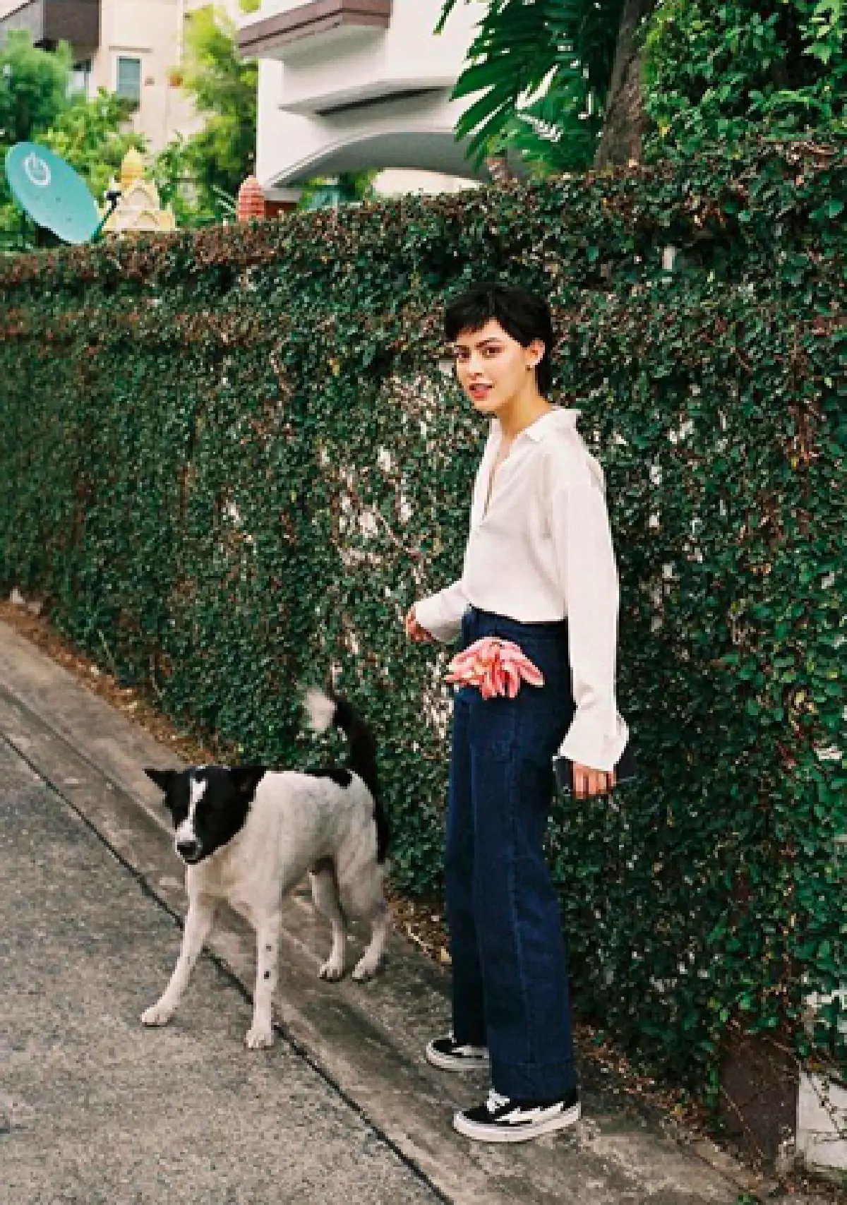 “นิ้ง ชัญญา” สาวสวยมาดเท่ ที่หลายคนต่างลงคะแนนว่ามีความคล้าย “ใหม่ ดาวิกา"