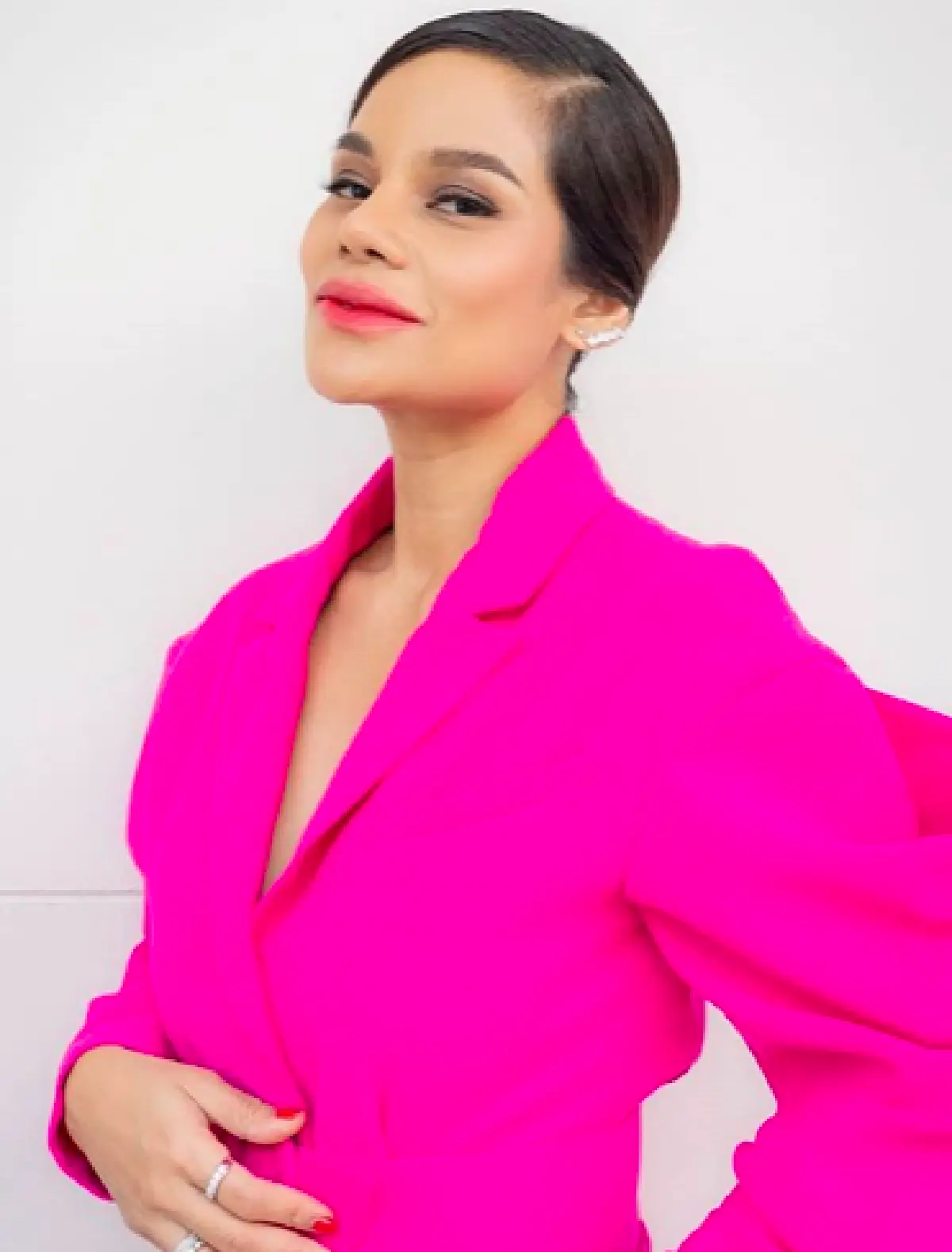 เอาเรื่องถึงที่สุด! "หมอโอ๊ค-โอปอล์" เข้าแจ้งความปอท. หลังถูกนำภาพไปแอบอ้างขายสินค้า