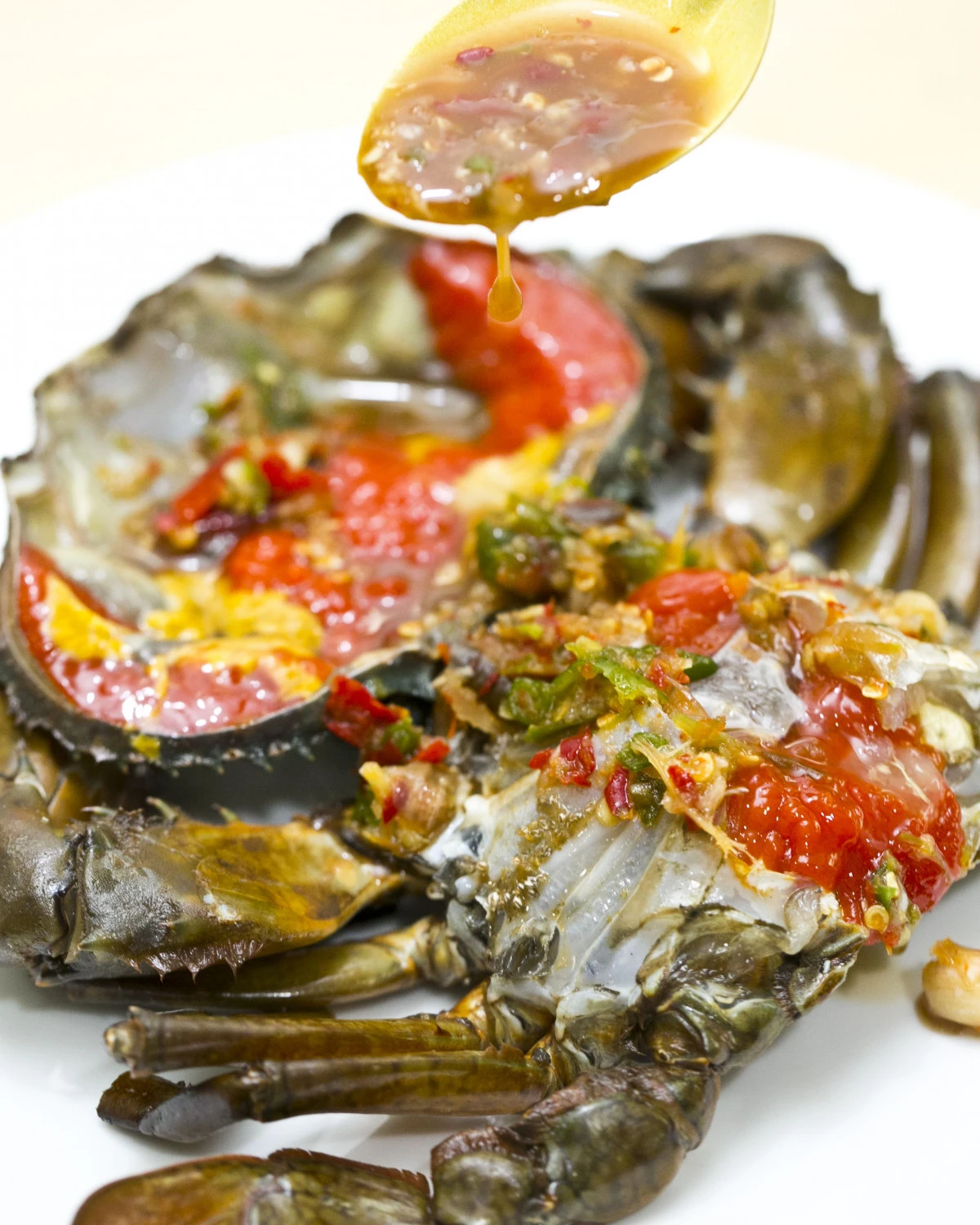 "ปูขี่พริก" แซ่บซี๊ดกับซีฟู้ดสูตรปลาร้า ปาร์ตี้ไหนๆ ก็เอาอยู่