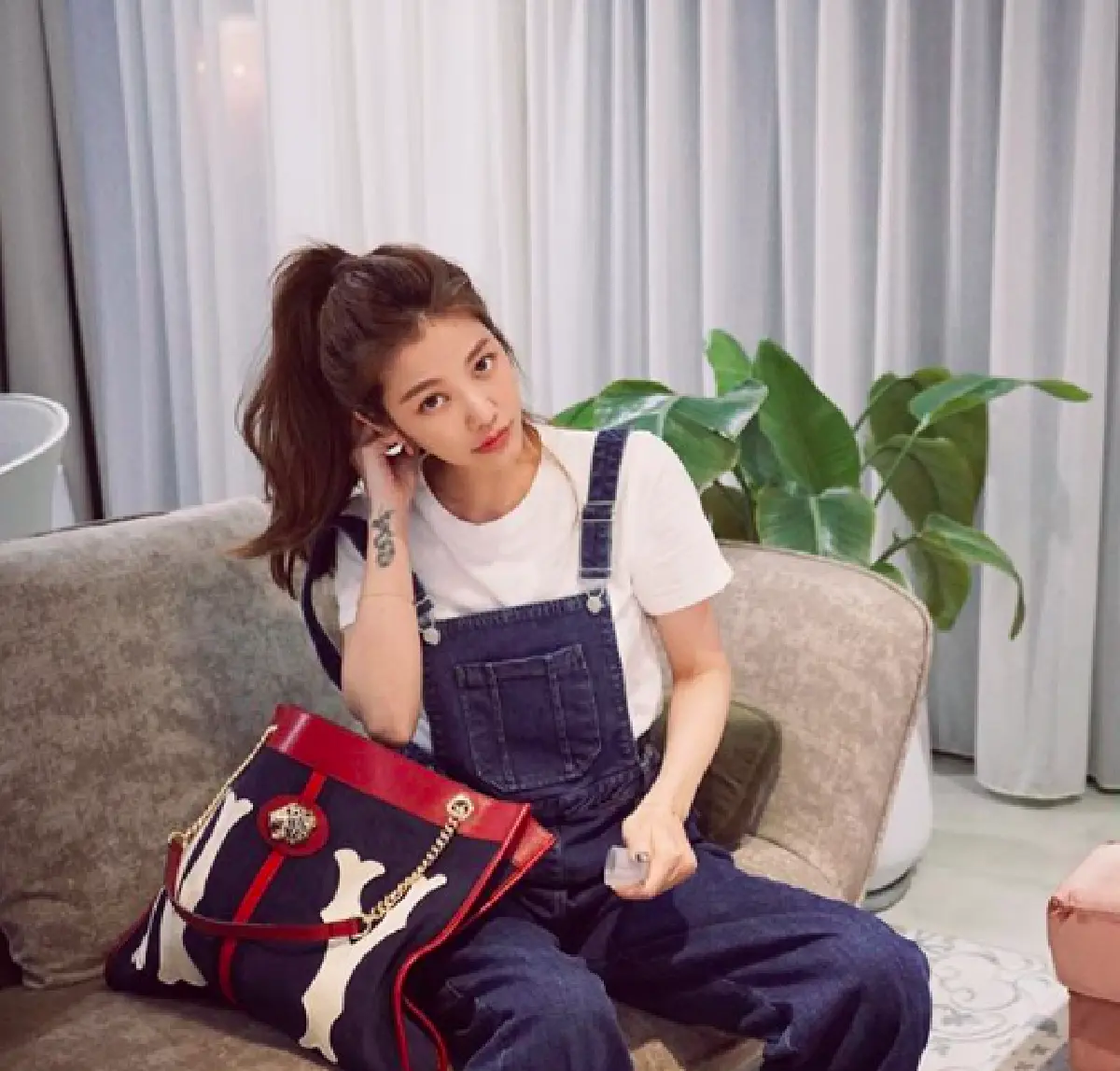 โกงอายุหนักมาก "Lure Hsu" ดีไซเนอร์ชาวไต้หวันวัย 44 ปี หน้าเด็กดั่งสต๊าฟเอาไว้