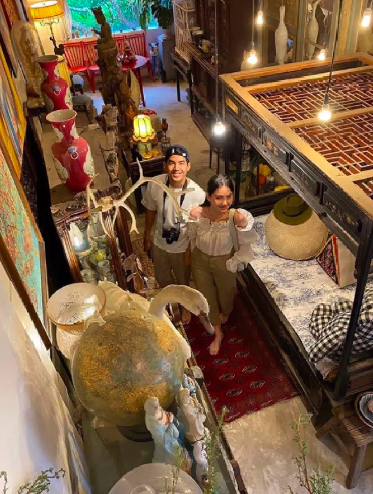 "ใหม่-มิ้นต์” ควงหวานใจ “เต๋อ-ภูผา” กระชับความสัมพันธ์กันที่เชียงใหม่