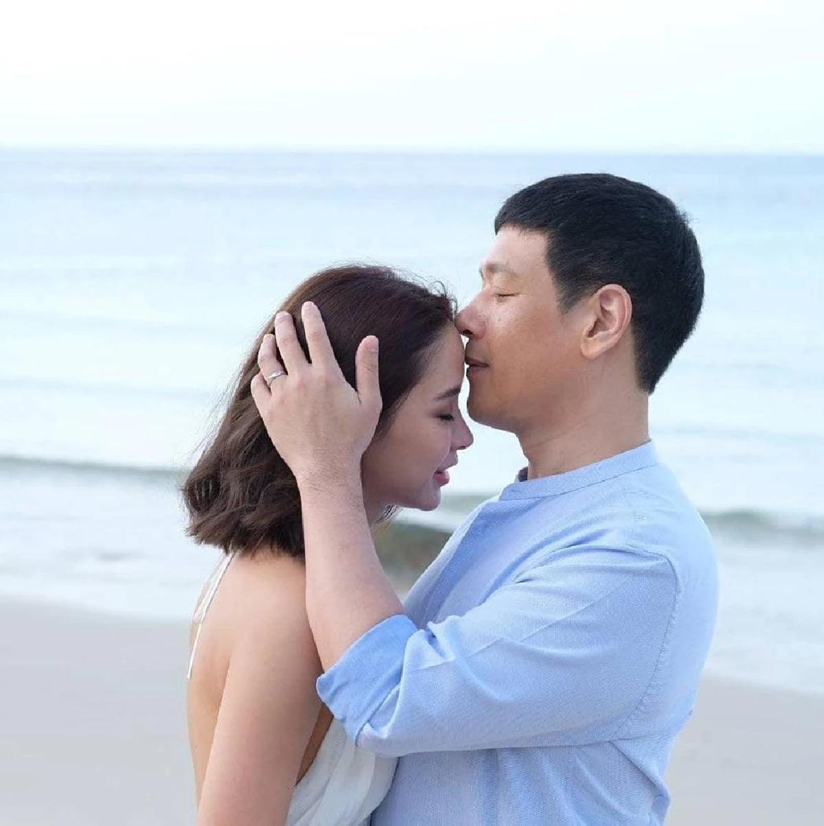 “น้ำชา” แฮปปี้หนักมาก! แก๊งเพื่อนซี้ทำเซอร์ไพรส์ จัดปาร์ตี้สละโสดให้ถึง 2 งานรวด