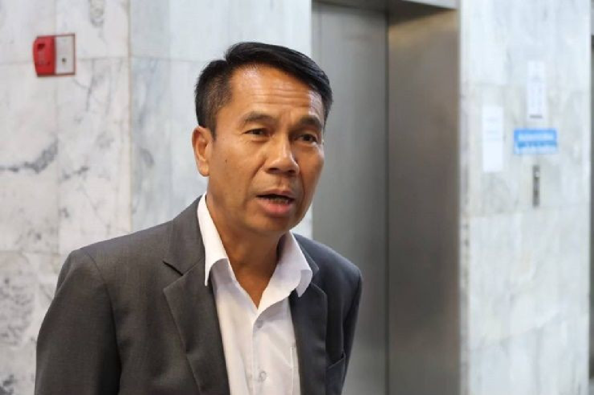 "สุทิน" ให้เรียก ฉายาสภา "งูเห่าในดงผู้ดี" ป้อง"สมพงษ์" ไม่ไร้น้ำยา "สุทิน" ให้เรียก ฉายาสภา "งูเห่าในดงผู้ดี" ป้อง"สมพงษ์" ไม่ไร้น้ำยา