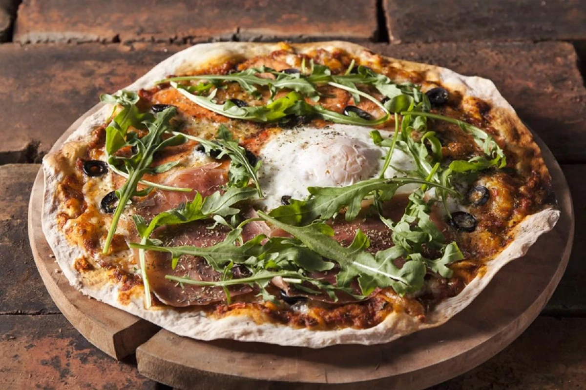 ไปเชียงใหม่ ลิสต์ร้านนี้ไว้ไม่ผิดหวัง The Faces Gallery & Gastro Bar