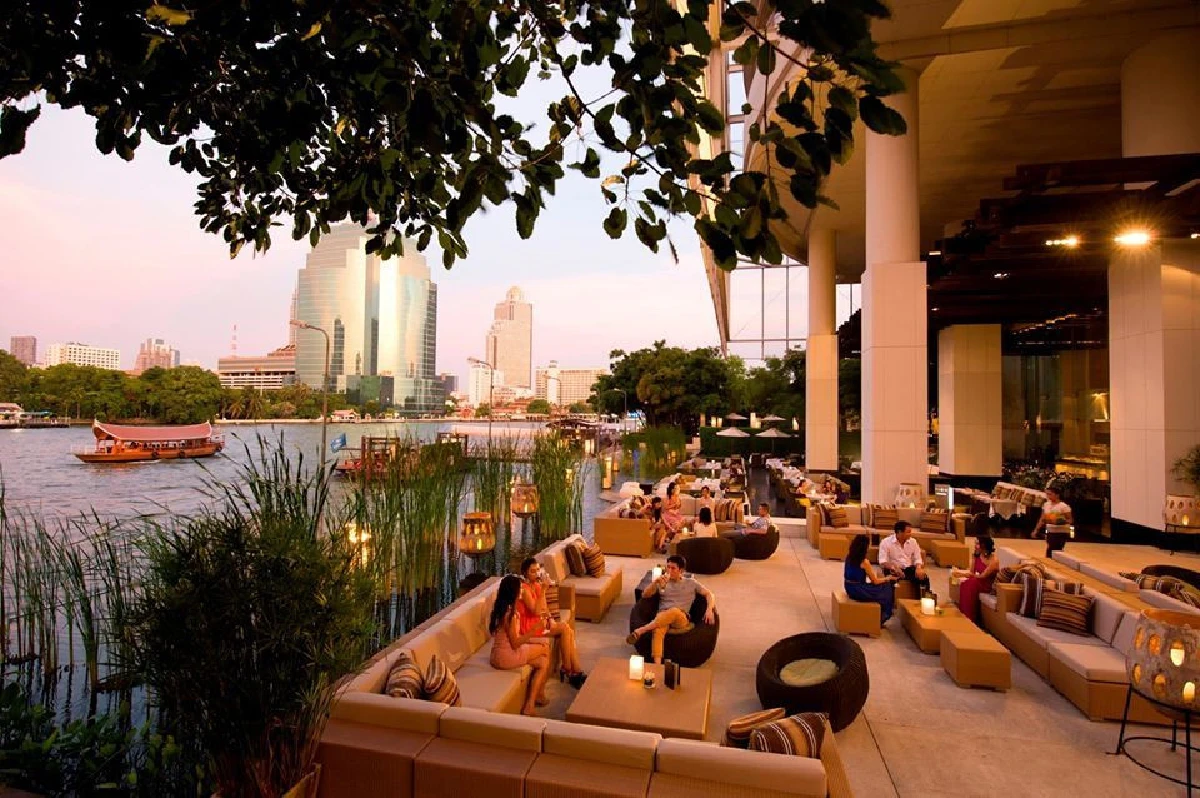 Top 10 รูฟท็อปบาร์ที่น่าพาคนรู้ใจไปเคาท์ดาวน์