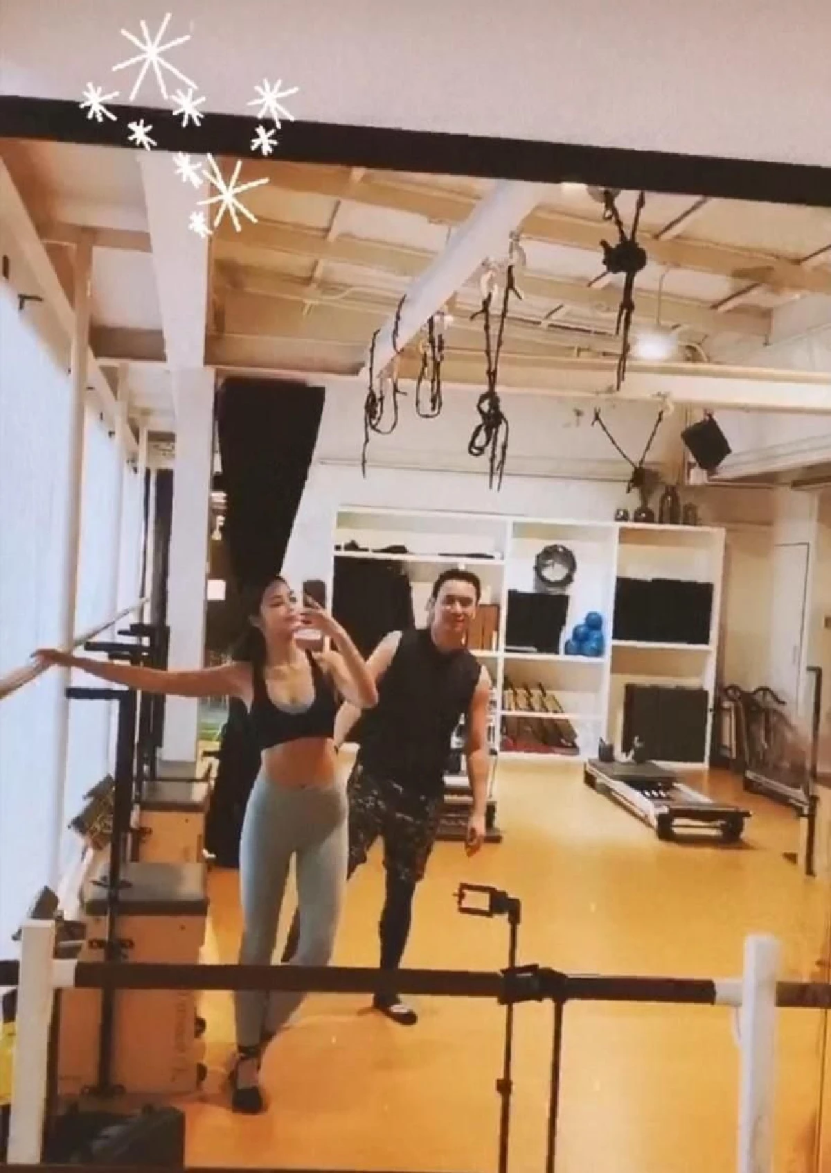 สลับกันเสิร์ฟความหวาน "โน้ต วิเศษ" ควงหวานใจ "แพทริเซีย" เข้าฟิตเนส