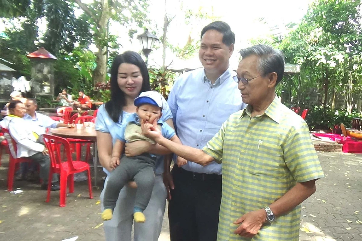 "ชวน หลีกภัย" อวยพรปีใหม่63 ขอให้คนไทยไม่ทำบ้านเมืองวุ่นวาย