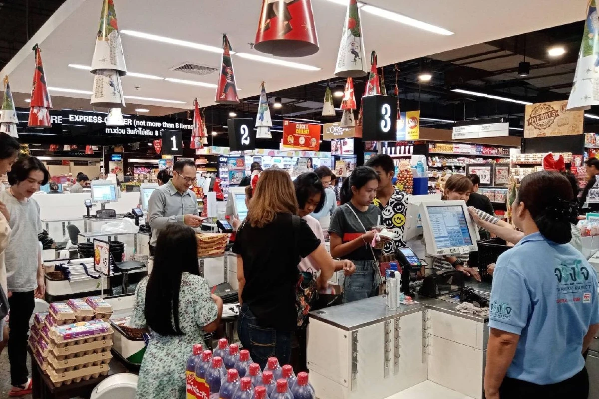 ห้างดังสุราษฎร์ฯ งดให้ถุงพลาสติก100% ลูกค้าลืมยอมหอบกลับบ้านเอง