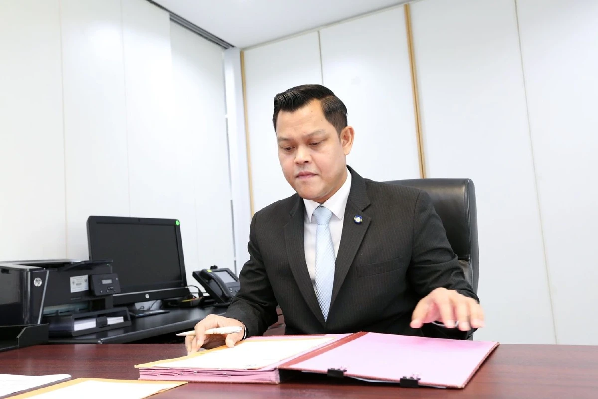 เปิดใจ"ธนกร เลขา รมว.คลัง" มือแก้เกมเศรษฐกิจทรุด