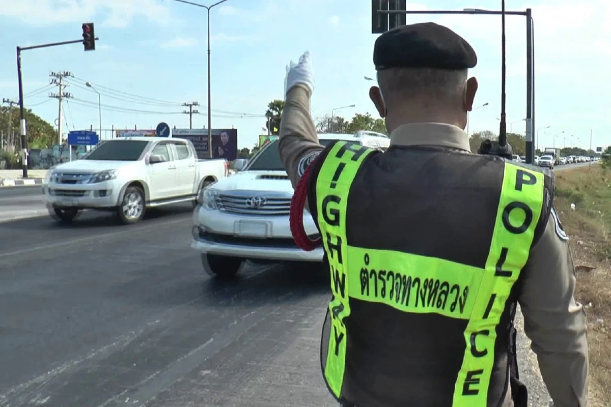 ชาวอีสานใต้ทะลักกลับกทม.หลังวันหยุดสุดท้ายเทศกาลปีใหม่63