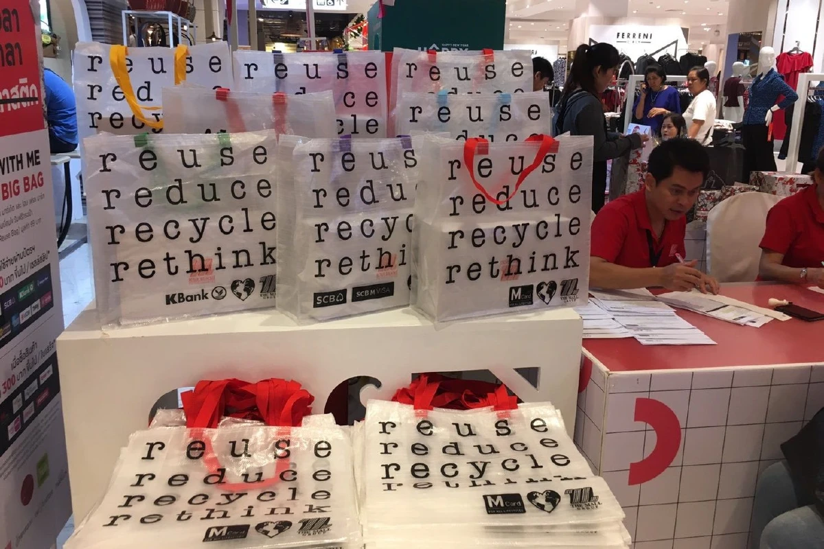 คนโคราชแห่ใช้ถุงผ้าคึก-ห้างดังตั้งเป้าลดใช้ถุงพลาสติกวันละ 5หมื่นใบ