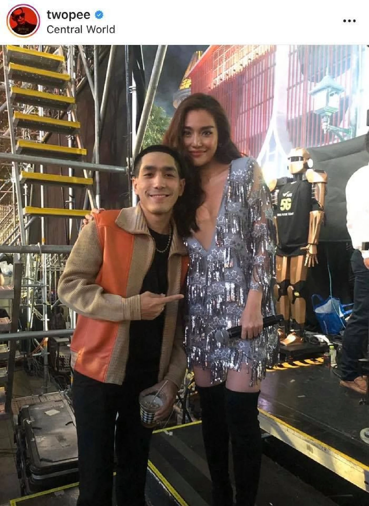 20 ภาพความฟิน คู่รักซุปตาร์ประเดิมความหวานวันแรกของปี