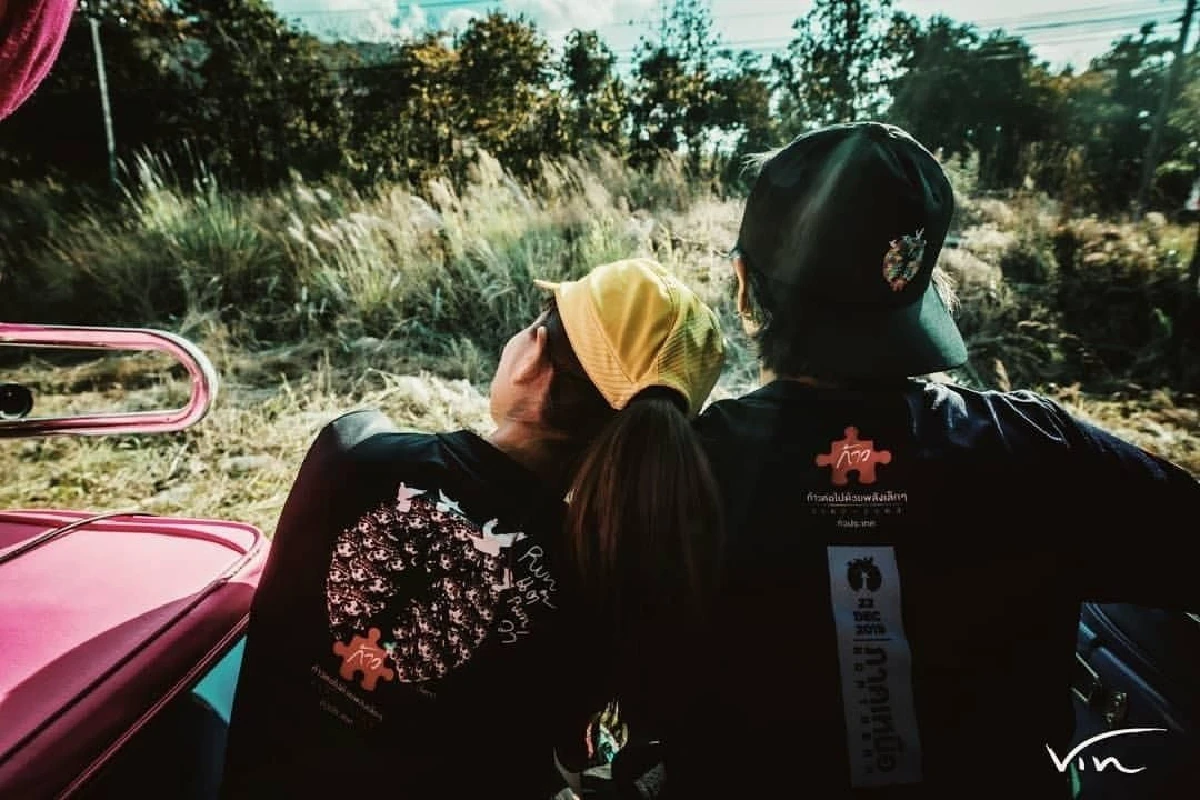 ก้อย รัชวิน ออกเดทอีกครั้งกับ ตูน บอดี้สแลม พร้อมหยอดถามคนกับวิวอะไรสวยกว่ากัน?