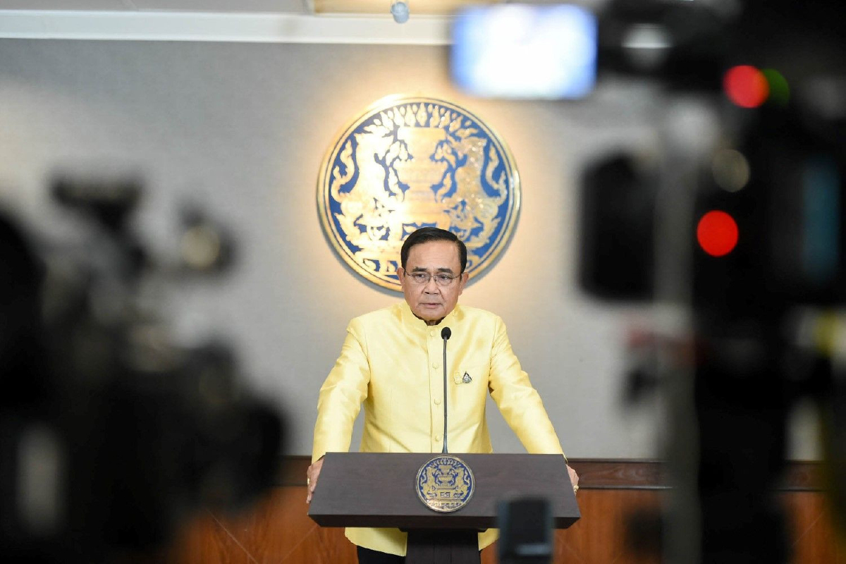"ประยุทธ์"ขอพวกวิจารณ์เศรษฐกิจเสนอทางแก้ด้วย "ประยุทธ์"ขอพวกวิจารณ์เศรษฐกิจเสนอทางแก้ด้วย