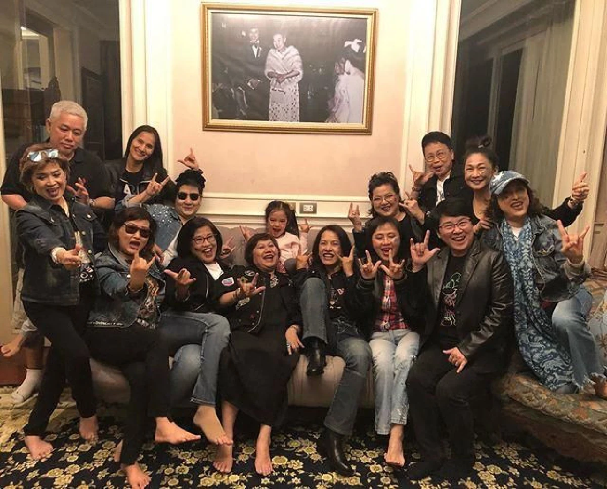 อยู่กับพ่อก็จะเฟี้ยวนิดนึง! น้องปีใหม่ ในงานปาร์ตี้วันเกิดธีมชาวร็อคสุดซ่า