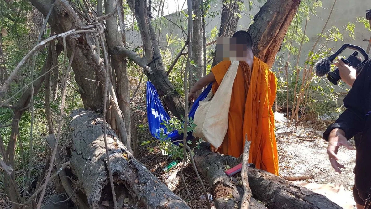 ตม.จับพระสงฆ์กัมพูชา ลอบอาศัยอยู่ที่รกร้าง-ออกเรี่ยไรเงิน