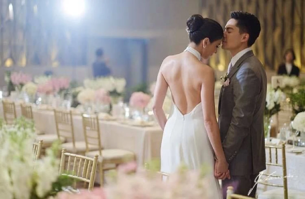 เก็บตกภาพงานหมั้น ศรีริต้า-ไฮโซกรณ์ รวมความหวานโรแมนติก เหล่าคนดังร่วมยินดีเพียบ