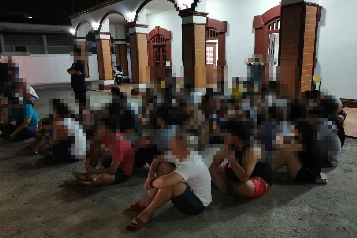 ตำรวจสืบสวนภูเก็ตจับบ่อนไพ่นกกระจอกรวบนักพนัน46คน