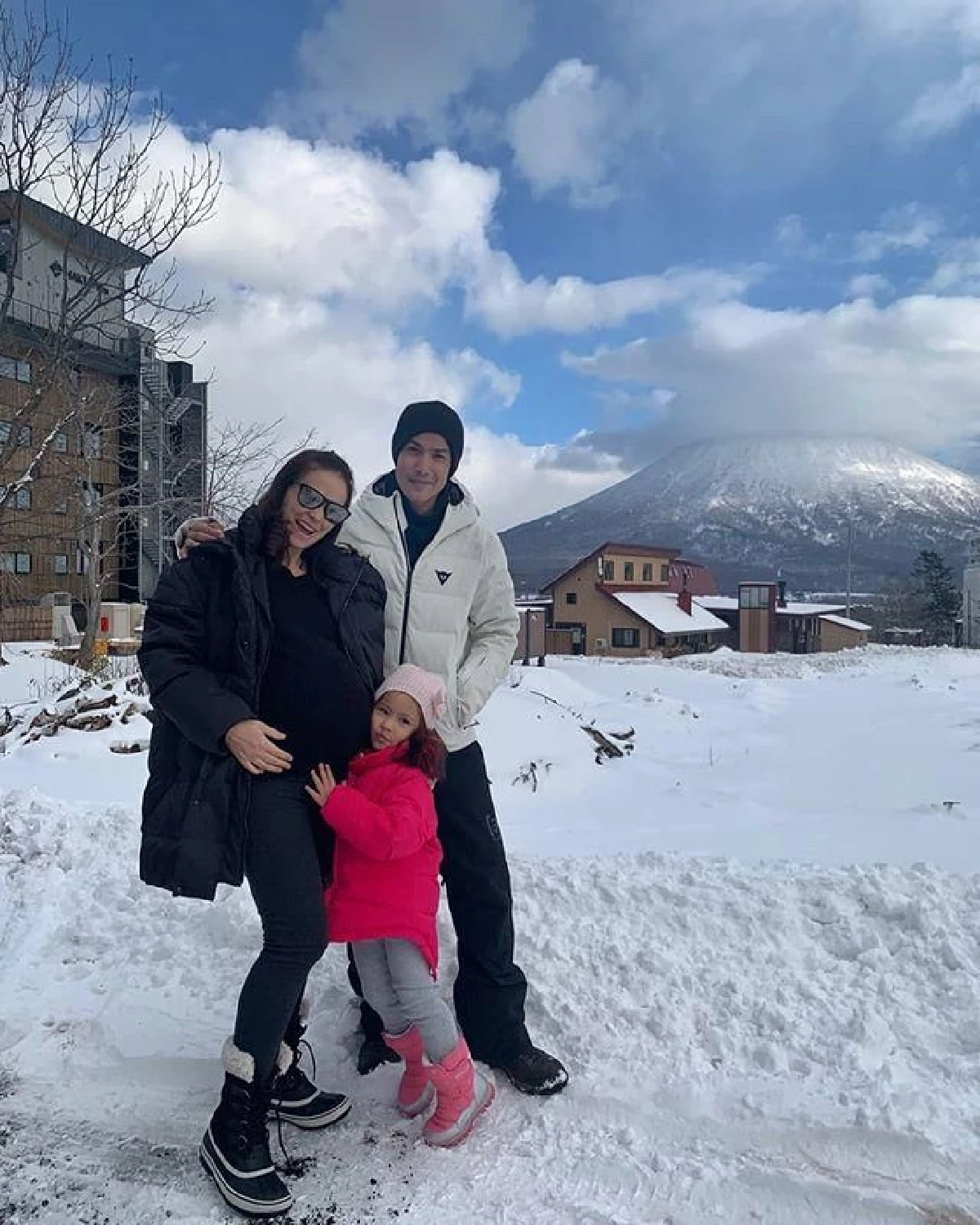 แอน อลิชา อวดท้องโตมากๆอายุครรภ์ 9 เดือนกว่า นับถอยหลังอีก 6 วันคลอด