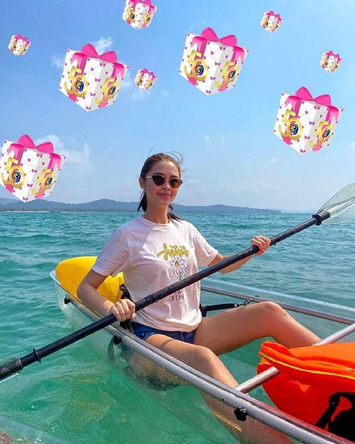 เซ็ตนี้เด็ดมาก! แพทริเซีย กู๊ด อวดหุ่นเซ็กซี่ในชุดบิกินี่สุดวาบหวิวริมทะเล