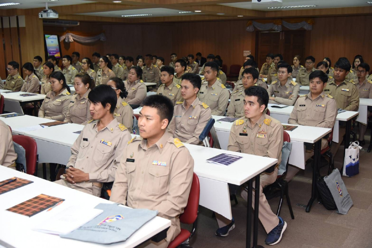 มท.จัดอบรมข้าราชการใหม่ย้ำให้ยึดมั่นในหลักคุณธรรม 4 ประการ มท.จัดอบรมข้าราชการใหม่ย้ำให้ยึดมั่นในหลักคุณธรรม 4 ประการ