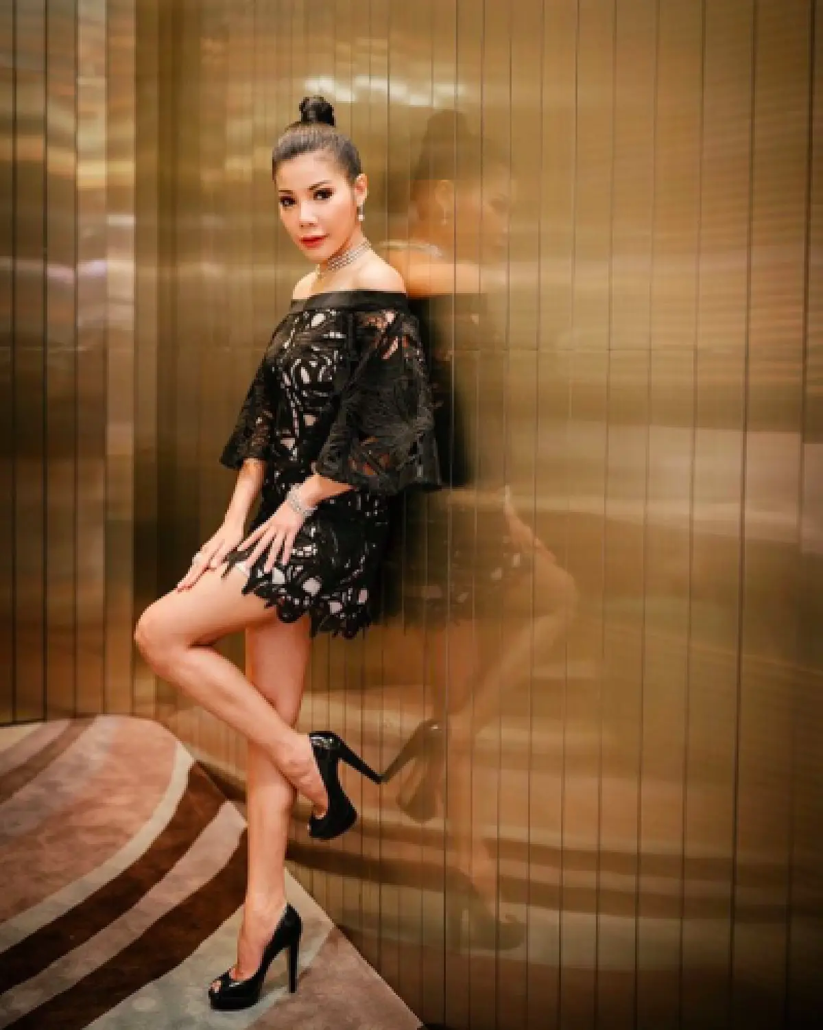 ไม่ใช่เพชรธรรมดา! “แหวนแหวน" เผยดีเทลแหวนหมั้น "ศรีริต้า" ยิ่งใหญ่อลังการมาก