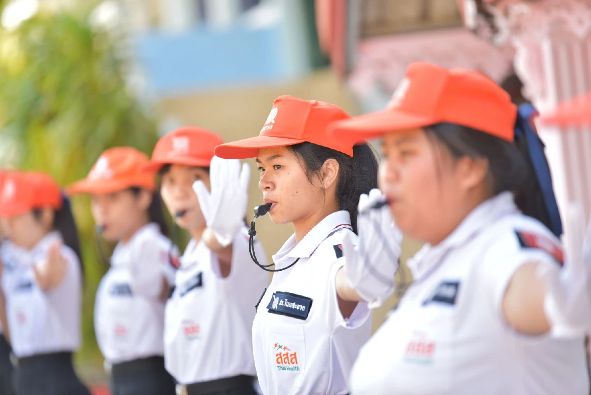 อาสาตำรวจนักเรียน ช่วยลดอุบัติเหตุบนท้องถนน