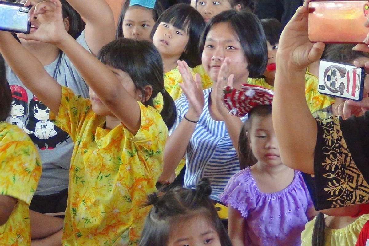 โรงเรียนเก่าคืนชีพ จากอดีตเสี่ยงถูกยุบ จัดงานวันเด็กคึก ผู้นำชุมชนเข้มแข็ง