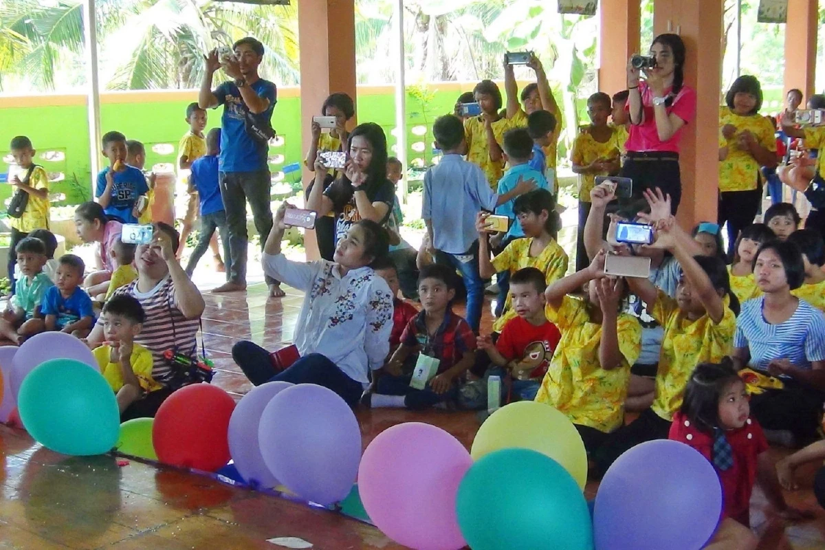 โรงเรียนเก่าคืนชีพ จากอดีตเสี่ยงถูกยุบ จัดงานวันเด็กคึก ผู้นำชุมชนเข้มแข็ง