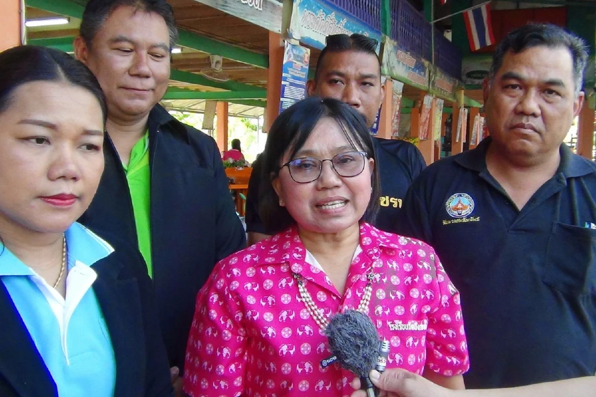 โรงเรียนเก่าคืนชีพ จากอดีตเสี่ยงถูกยุบ จัดงานวันเด็กคึก ผู้นำชุมชนเข้มแข็ง