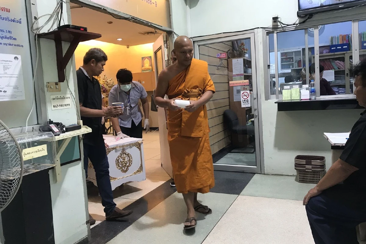 เศร้า!ญาติรับ3ศพเหยื่อโจรจี้ชิงร้านทองโรบินสันลพบุรี