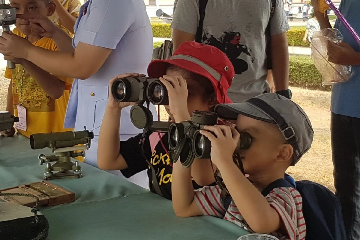 โรงเรียนนายเรือ นำเรือรบหลวงจอดเทียบท่าโชว์งานวันเด็กปี63