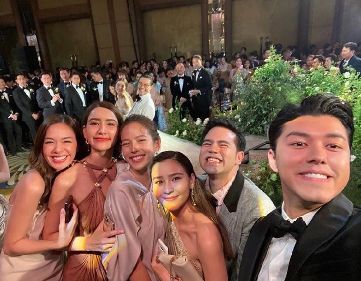 20 ภาพบรรยากาศงานวิวาห์ มิว นิษฐา-ไฮโซเซนต์ เหล่าดาราคนดังร่วมงานค่อนวงการ