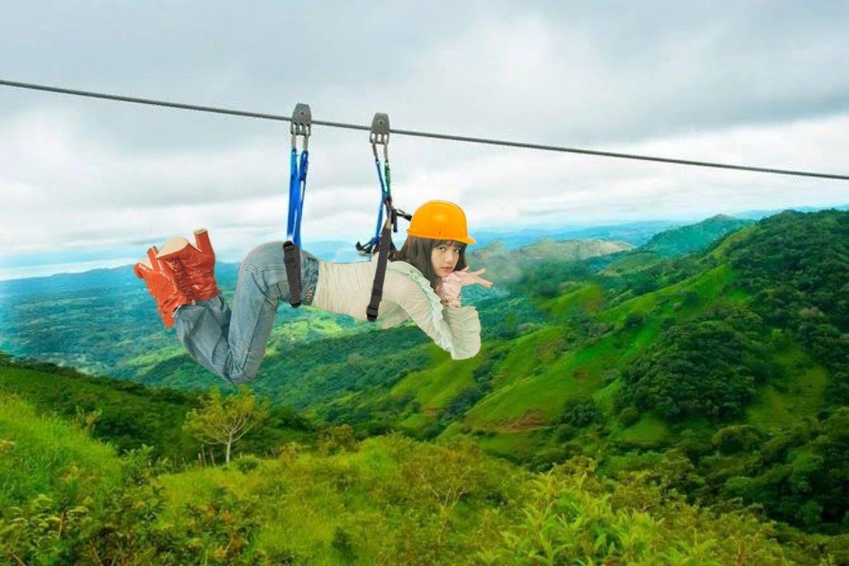 ชาว Blink พากันตัดต่อภาพสาว "ลิซ่า BLACKPINK” อยู่ทุกที่ในอิริยาบถต่างๆ