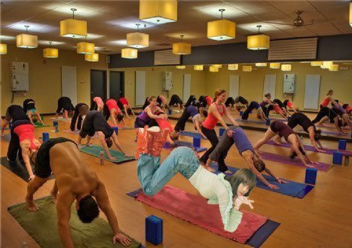 ชาว Blink พากันตัดต่อภาพสาว "ลิซ่า BLACKPINK” อยู่ทุกที่ในอิริยาบถต่างๆ