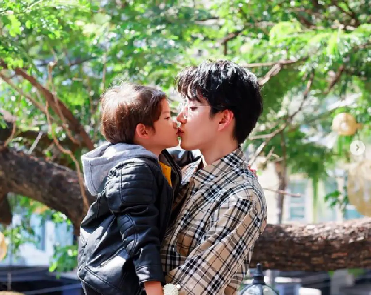 ควันหลงวันเด็ก! “ไมค์” ยุ่งแค่ไหน ก็ยังทำหน้าที่พ่อไม่ขาดตกบกพร่อง