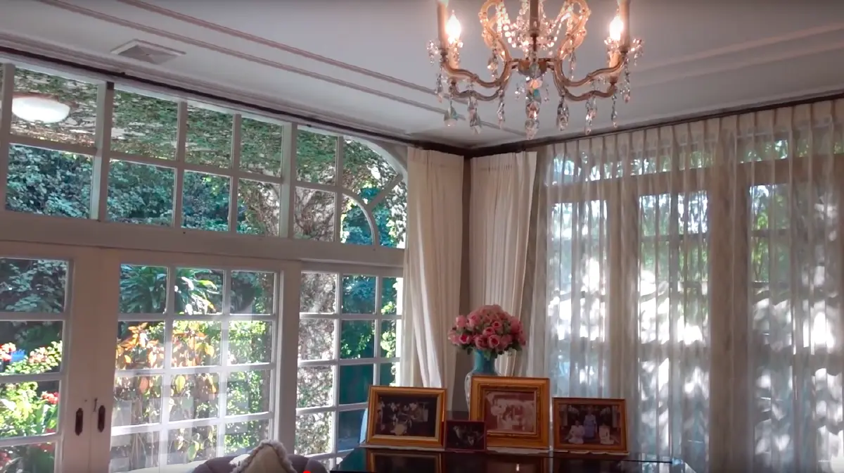 “ป๊อก-มาร์กี้” พาสองจิ๋วทัวร์บ้านนางงามจักรวาล "ปุ๊ก อาภัสรา” บอกเลยอลังการมาก