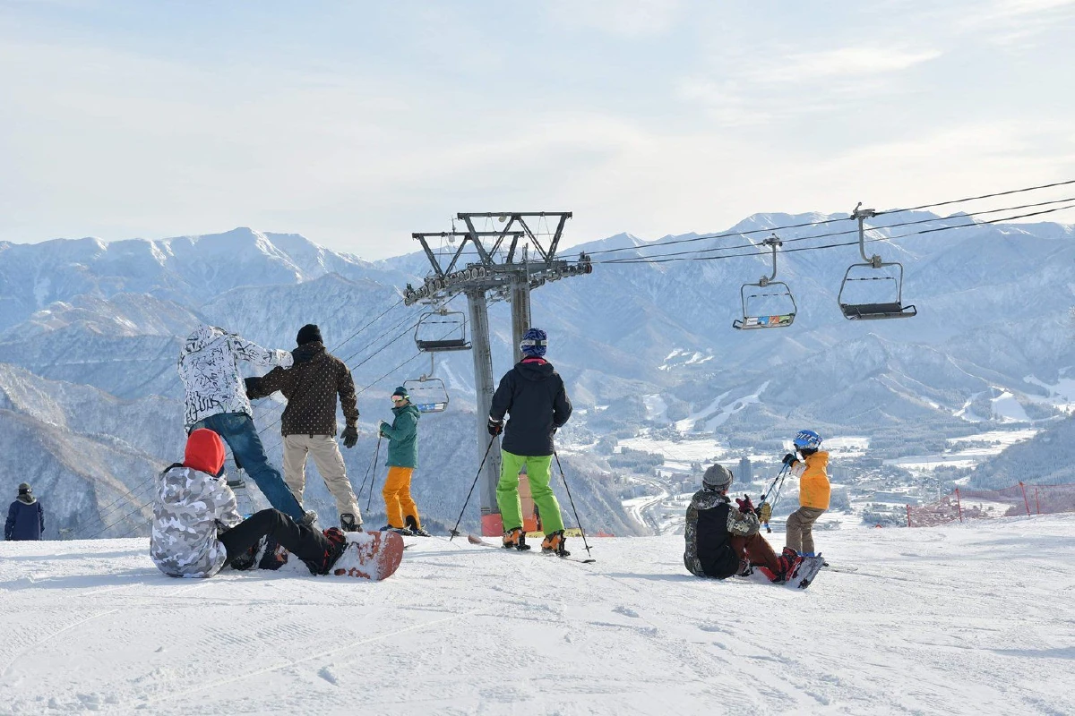 คนไทยทุบสถิติจำนวนนักท่องเที่ยวต่างชาติมากสุดในลานสกีญี่ปุ่น