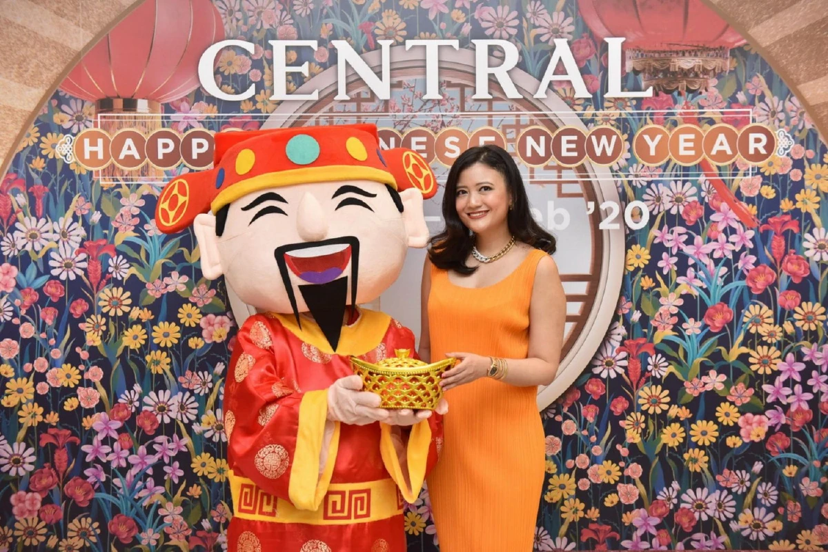 เซเลบชวนช็อปสินค้าเสริมมงคล รับตรุษจีนปีหนูทอง