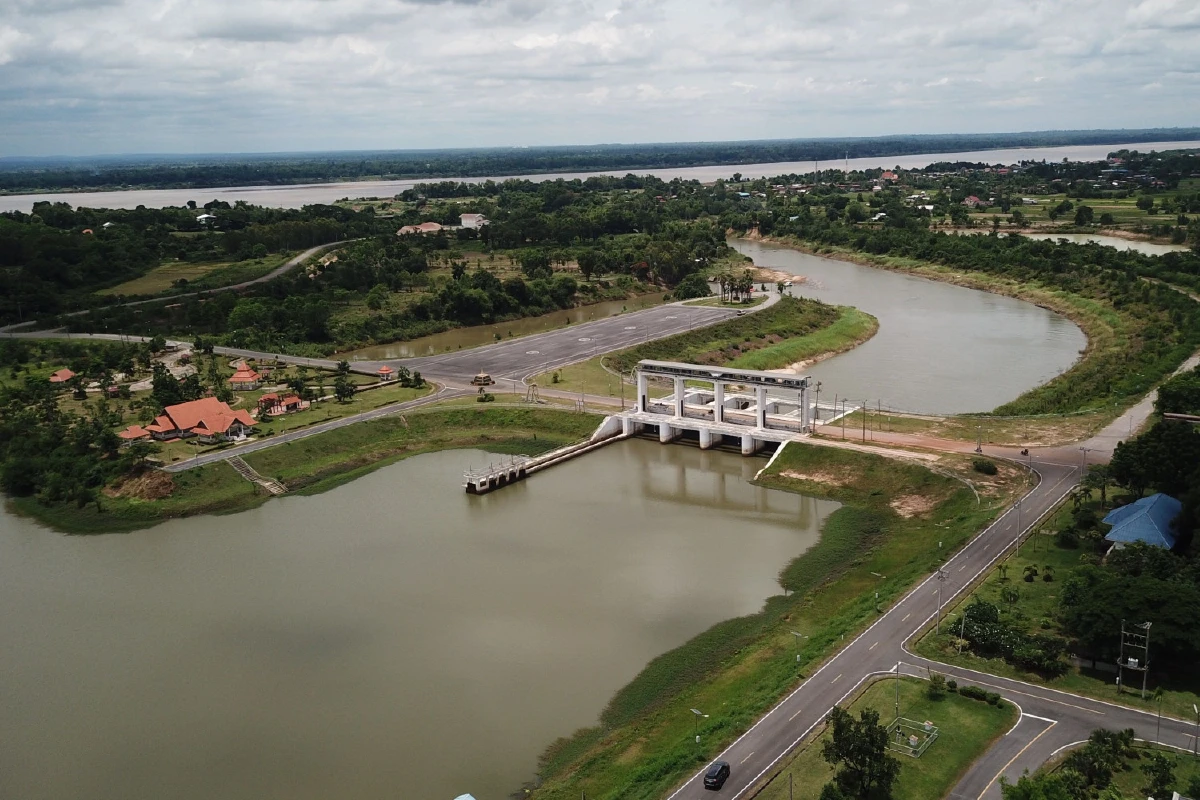 โขงยังส่อวิกฤต! ชลประทานนครพนมเร่งกักน้ำรับมือขาดแคลน