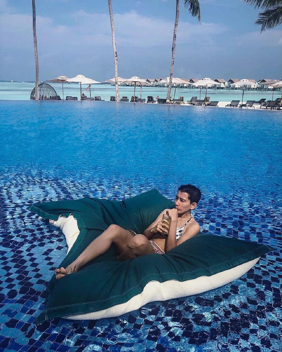 เต้ย จรินทร์พร เผยที่มาชุดบิกินี่ของ อ้อม สุนิสา นานๆทีของเซ็กซี่ทำเอาแฟนคลับตะลึง