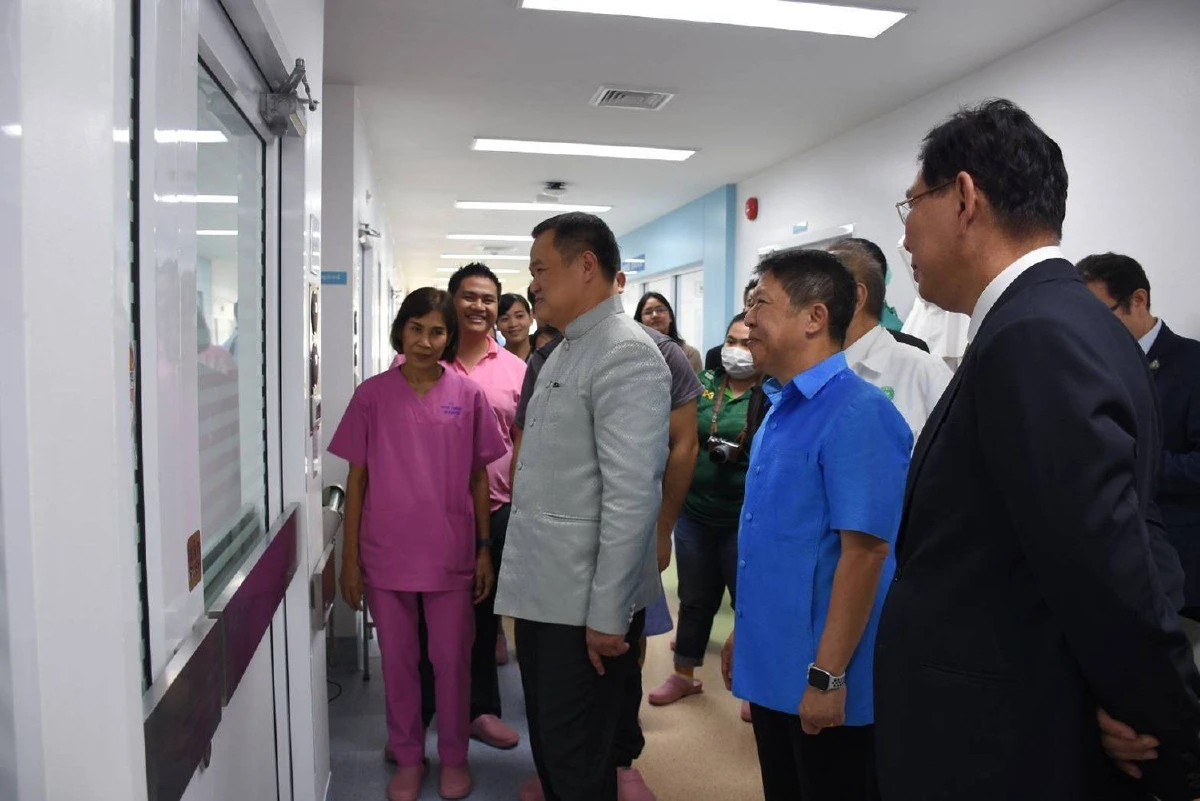 สธ.เผยผู้ป่วยไวรัสโคโรน่าไม่มีไข้แล้ว แต่ยังเครียดเล็กน้อย