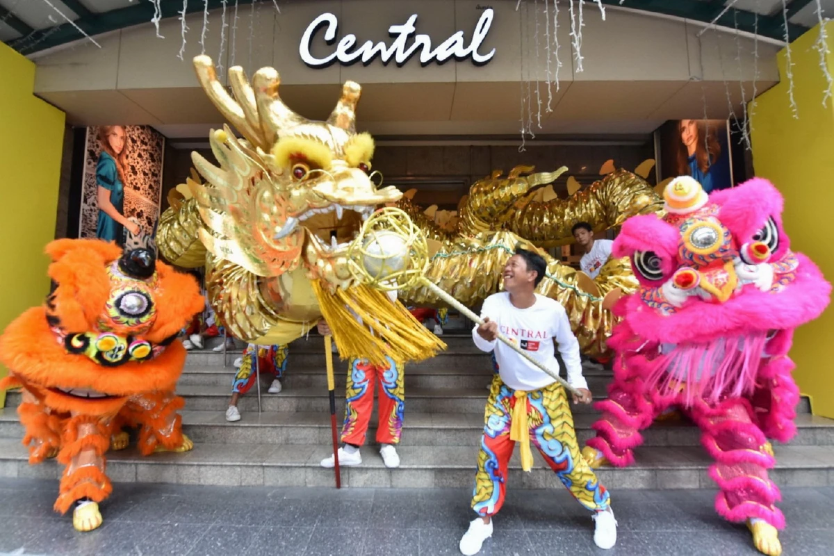 เซเลบชวนช็อปสินค้าเสริมมงคล รับตรุษจีนปีหนูทอง